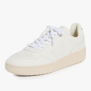 Veja Womens V-90 - Extra White, size 9
